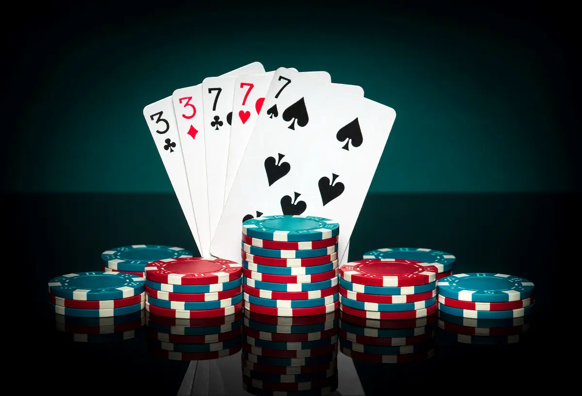 Vai trò của Rake là gì trong Poker rất quan trọng